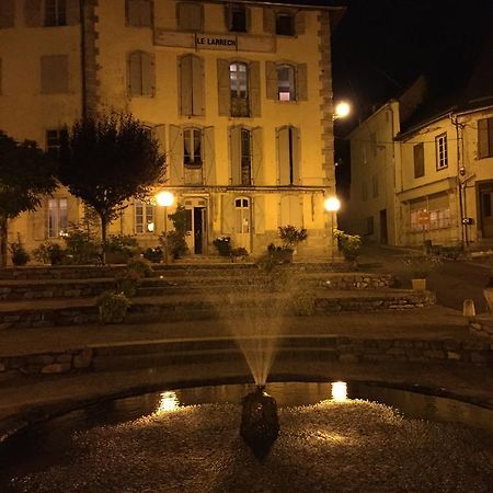 Au Detour Du Larrech Bed & Breakfast Castillon-en-Couserans Exterior photo